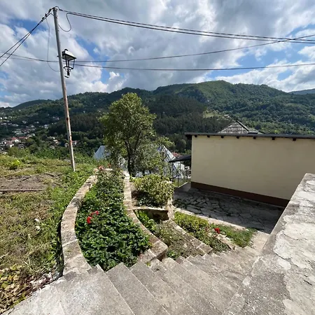 Amila דירה יאיצי